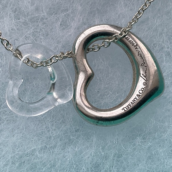 Tiffany Elsa Peretti double heart, Silver and Rock Crystal hearts necklace - Picture 3 of 7